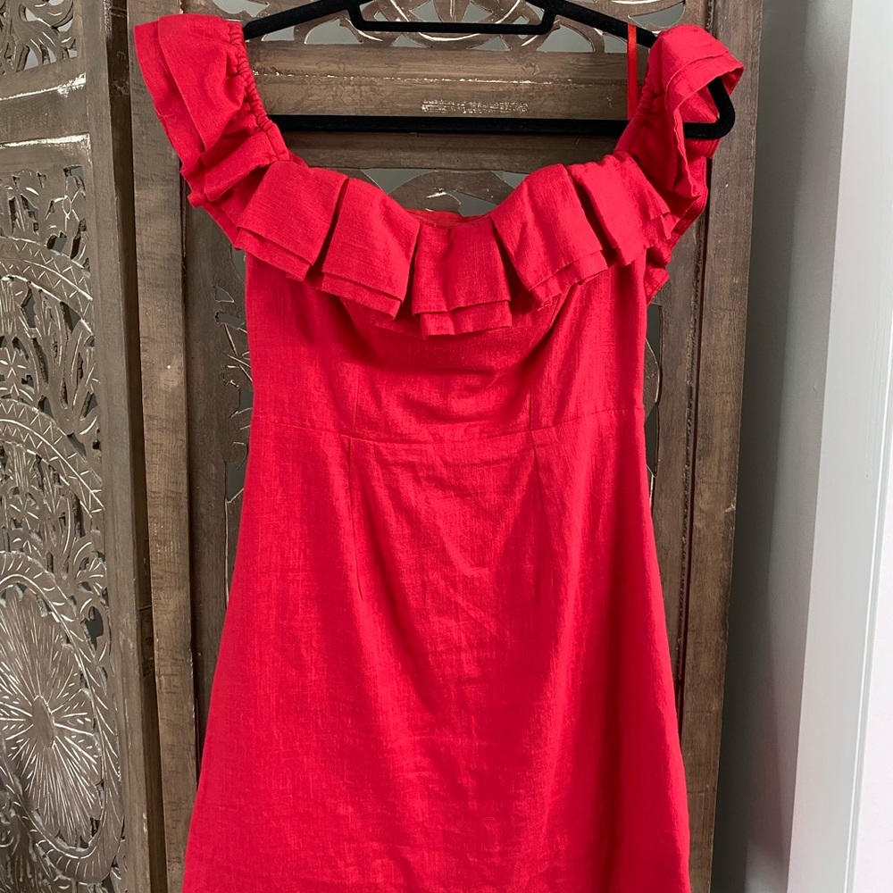 Selfie Leslie Off-Shoulder Red Linen Mini dress